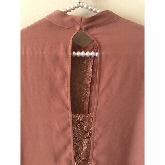 Express Womens Size M Long Sleeve Blouse Handkerchief Bell Sleeve Lace Trim Boho - Picture 5 of 6